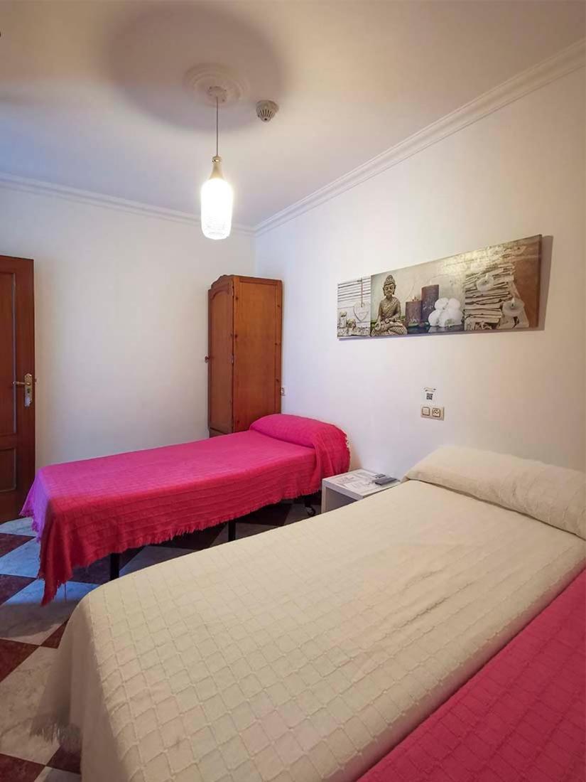 Pension Hidalgo 1 Utrera Buitenkant foto